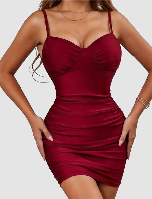 Arias Closet Bordo Büzgülü Mini Club Elbisesi