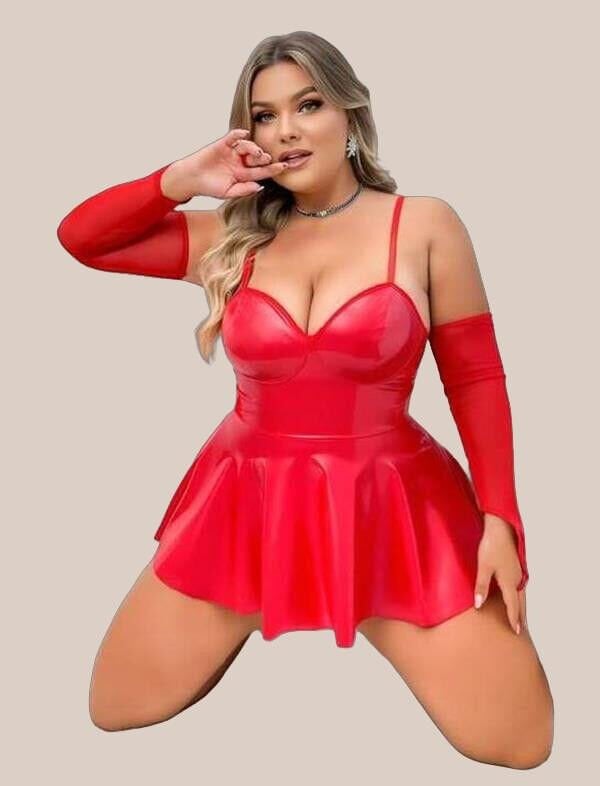 Büyük Beden Kırmızı Parlak Deri Fantezi Elbise
