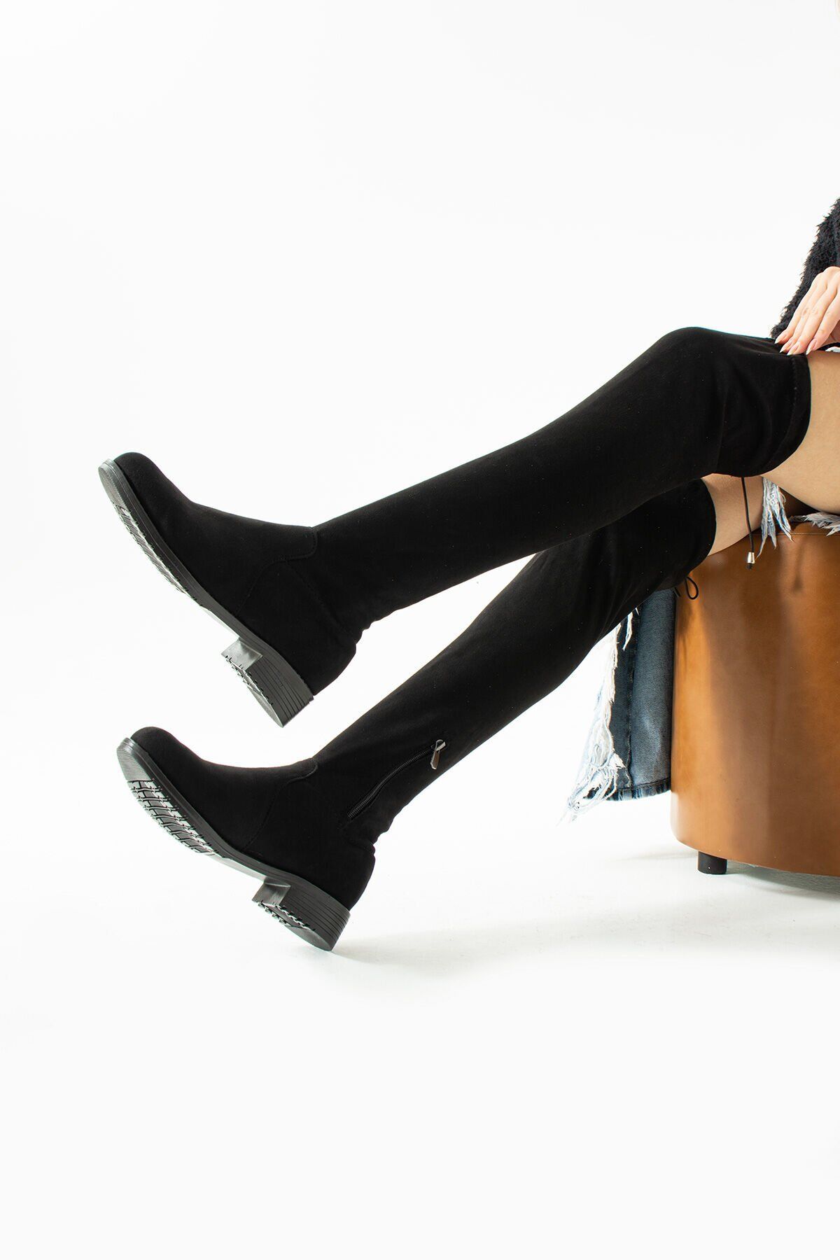 SÜET Kadın Siyah Topuklu Çizme
