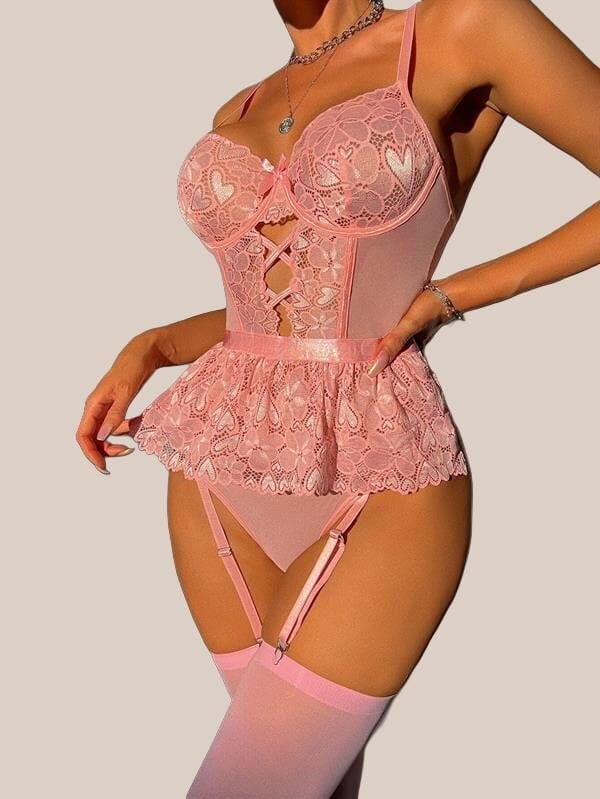 Arias Closet Pembe Dantel İşlemeli Kalp Desenli Fantezi Jartiyer Takımı