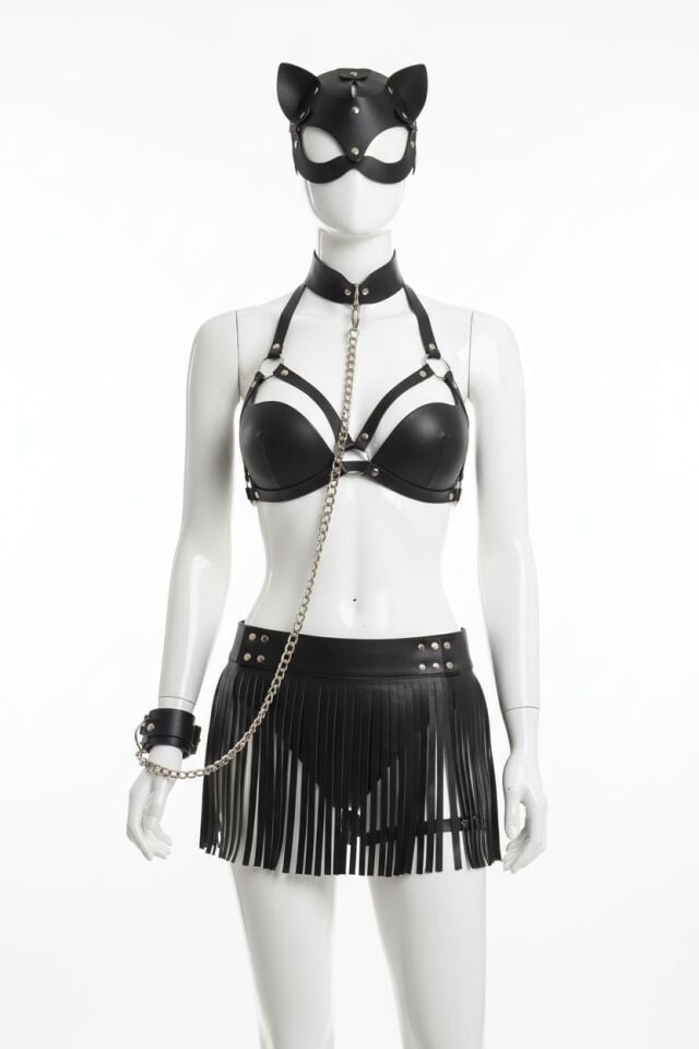 Aria's Closet Siyah Etekli Tasma Maske ve Sütyen Aksesuarlı Fantezi Harness Set