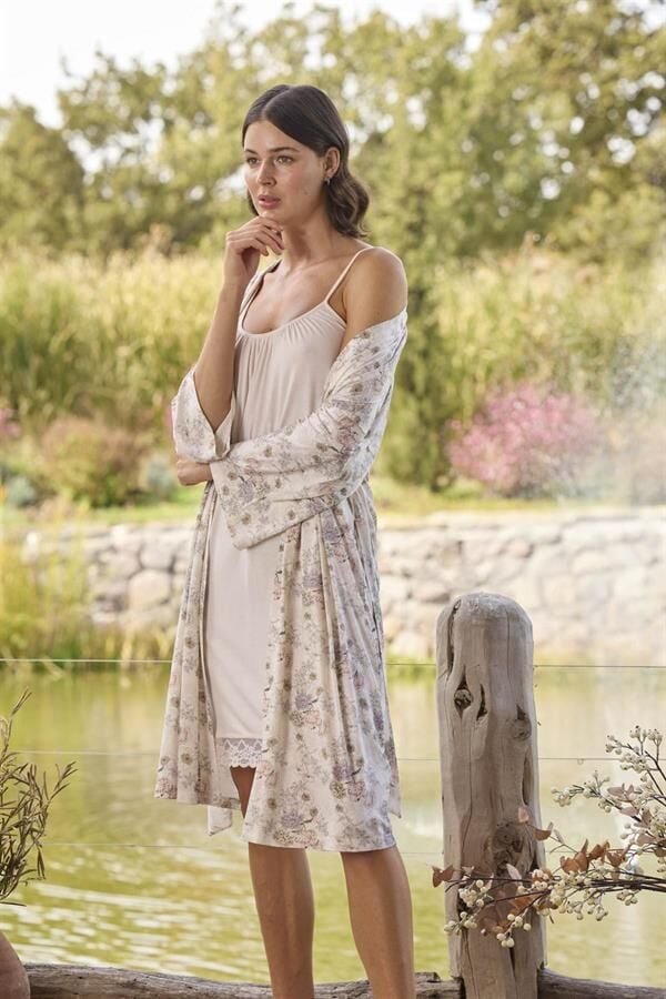 Arias Closet Çiçek Desenli ve Dantelli Sabahlık Takımı