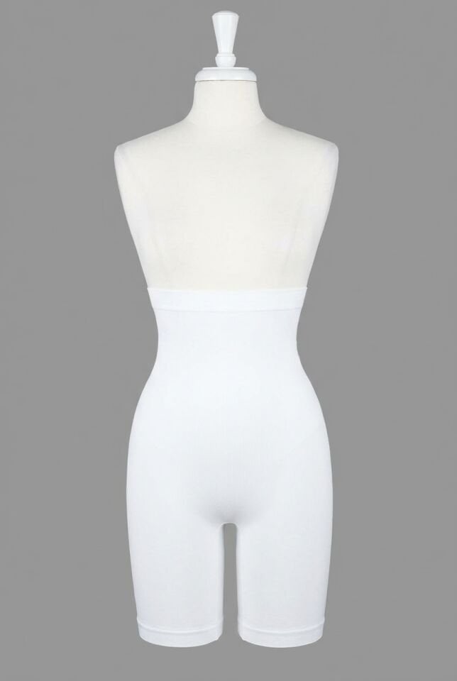 Kadın Toparlayıcı Bel ve Bacak İnceltici Dikişsiz Yüksek Bel Uzun Paça Şort Korse