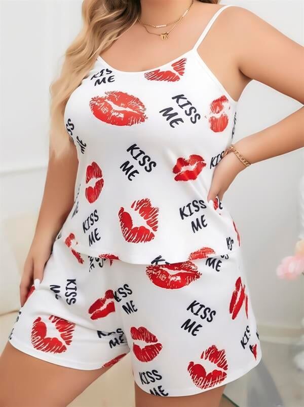 Arias Closet Büyük Beden Kiss Me Öpücük Desen Pamuklu Şortlu Pijama Takımı