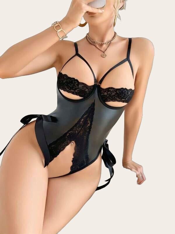 Arias Closet Siyah Dantel İşlemeli Özel Bölgesi Açık Fantezi Deri Body