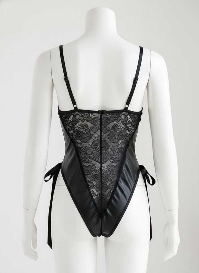 Arias Closet Siyah Dantel İşlemeli Özel Bölgesi Açık Fantezi Deri Body