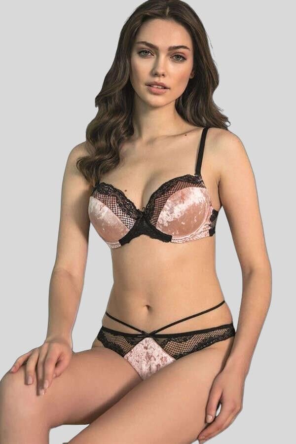 Arias Closet Kadife Balenli Destekli Dolgulu Askıları Çıkabilen Dantelli Sütyen ve String Takım