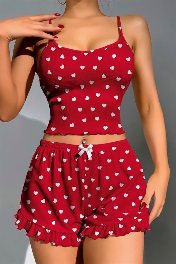 Arias Closet Pamuklu Kırmızı Üstüne Beyaz Kalp Desen Fitilli Askılı Şortlu Pijama Takımı