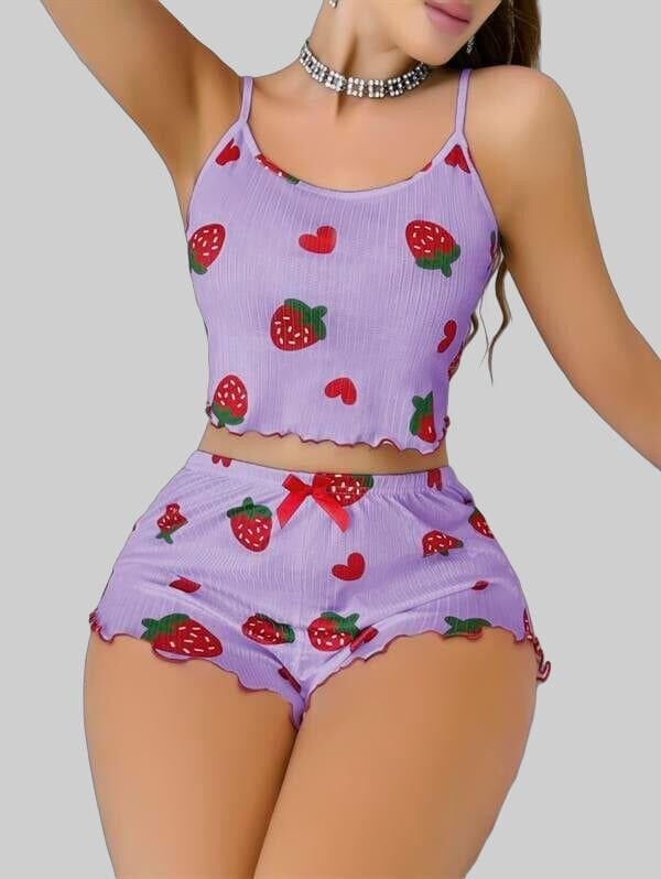 Arias Closet Pamuklu Lila Üstüne Çilek Desen Fitilli Askılı Şortlu Pijama Takımı