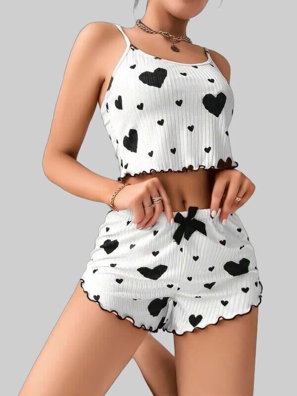 Arias Closet Pamuklu Beyaz Üstüne Siyah Kalp Desen Fitilli Askılı Şortlu Pijama Takımı