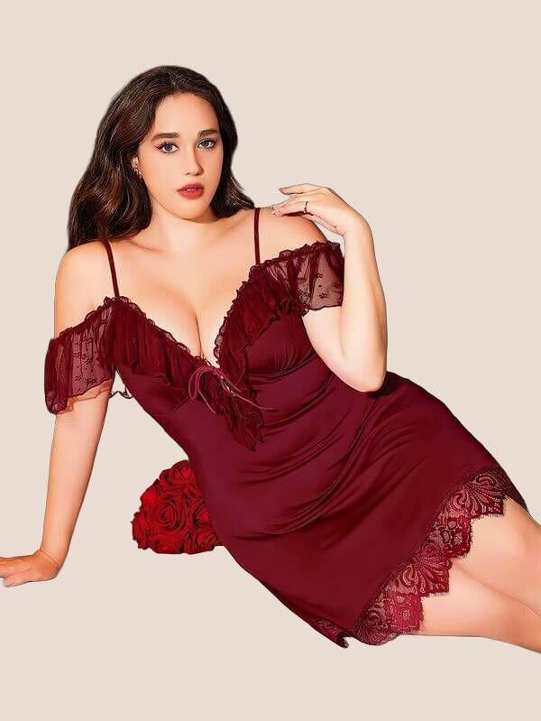 Büyük Beden Bordo Dantel İşlemeli İnce Askılı Gecelik