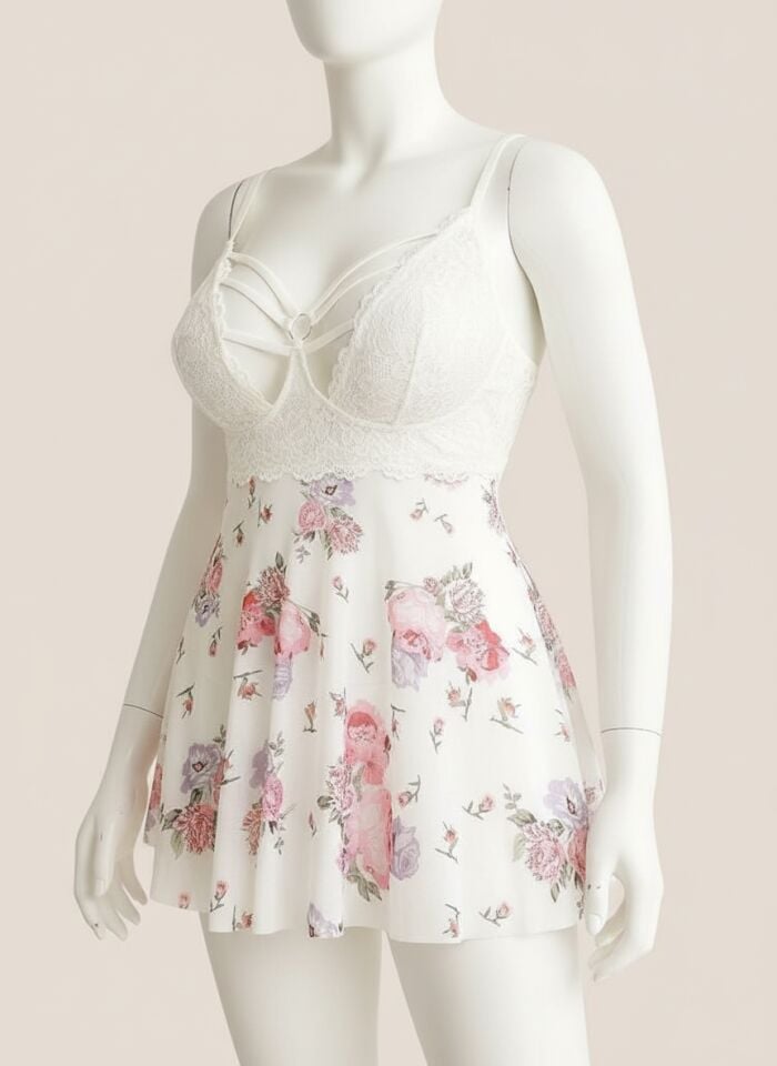 Arias Closet Büyük Beden Beyaz Üstüne Çiçek Desenli Dantel İşlemeli İnce Askılı Mini Gecelik