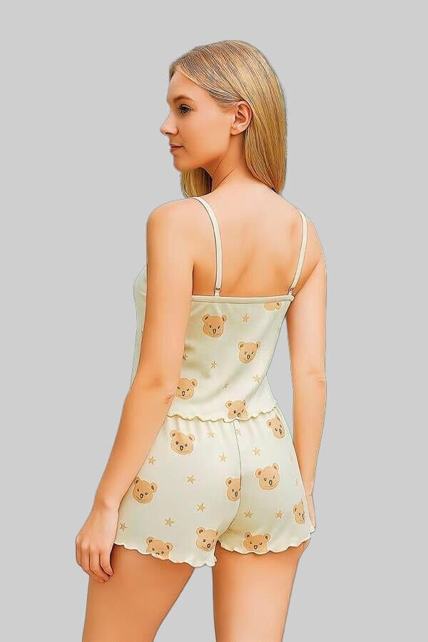 Pamuklu Ayıcık Desenli Yıldızlı Krem İnce Askılı Şortlu Pijama Takımı