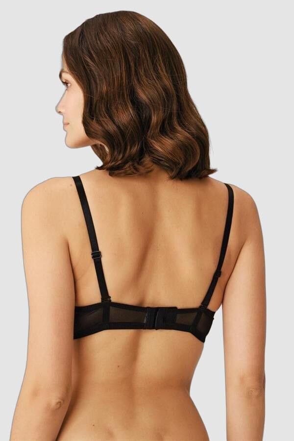 Arias Closet Balenli Desteksiz Dolgusuz Askıları Çıkabilen Yaka Detaylı T-Shirt Sütyeni