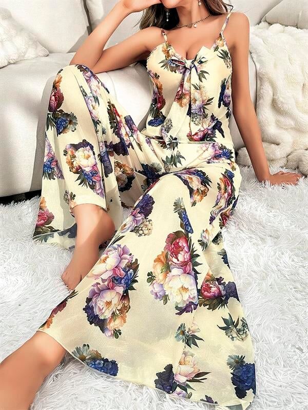 Arias Closet Özel Tasarım Çiçek Desenli Salaş Kesim Şık Dekolteli 2'li Takım