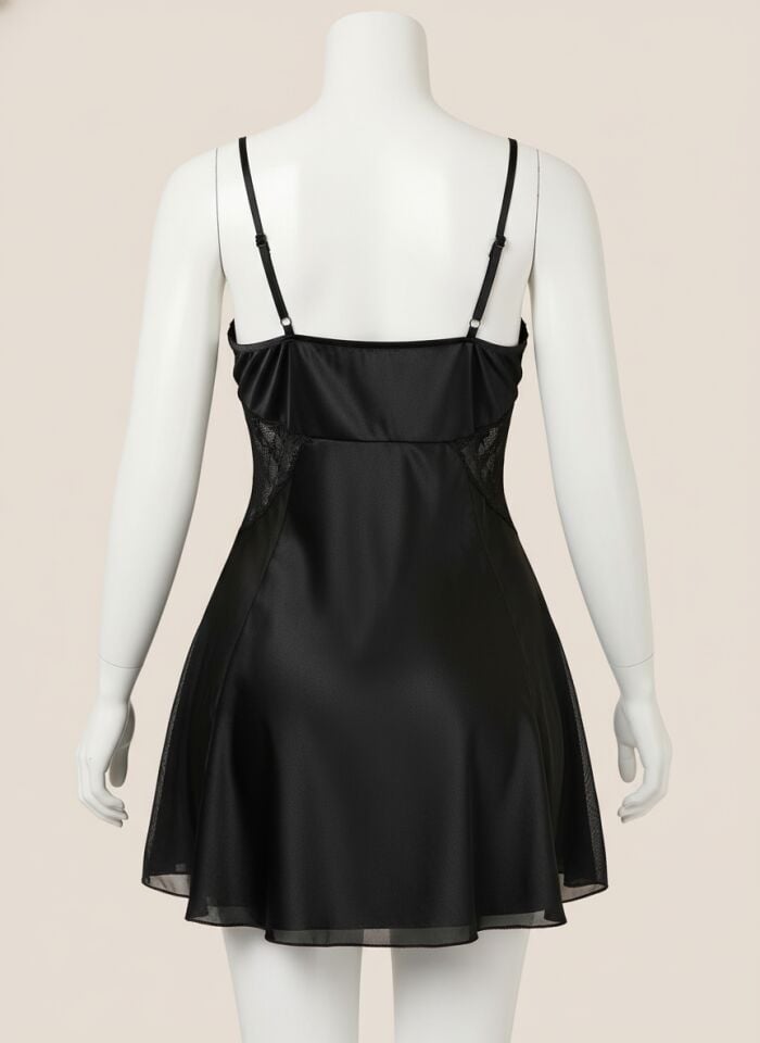 Arias Closet Büyük Beden Siyah Dantel İşlemeli İnce Askılı Saten Gecelik