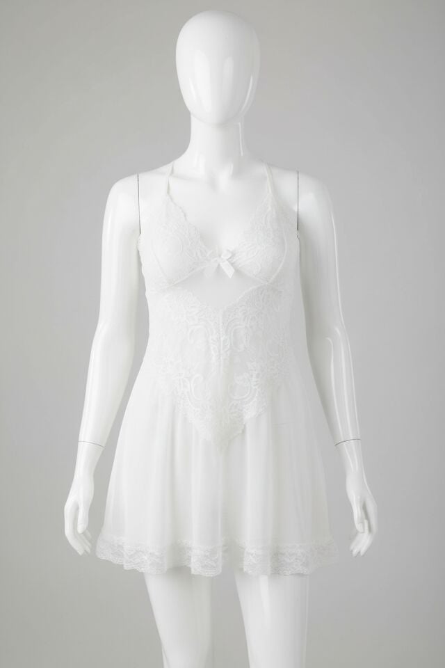 Arias Closet Büyük Beden Beyaz Dantel İşlemeli İnce Askılı Gecelik