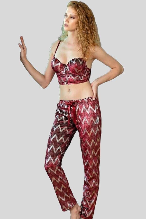 Arias Closet Kadife Balenli Destekli Dolgulu Parlak Baskılı Fermuar Detaylı Büstiyer ve Pantolon Pijama Takım