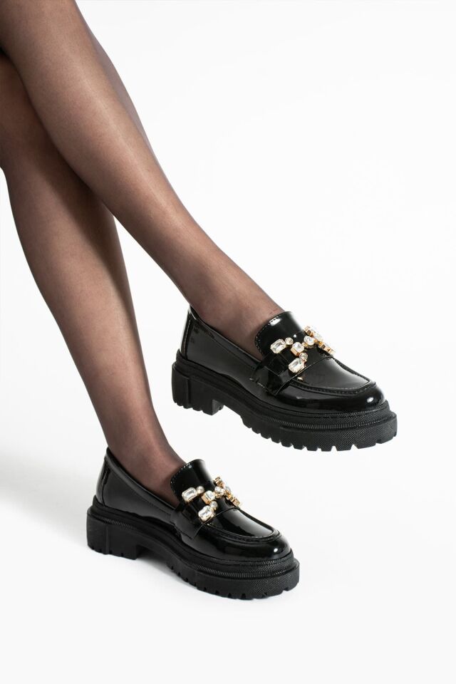 Loafer Günlük Kadın Parlak Siyah Taş Detaylı Rahat Ayakkabı