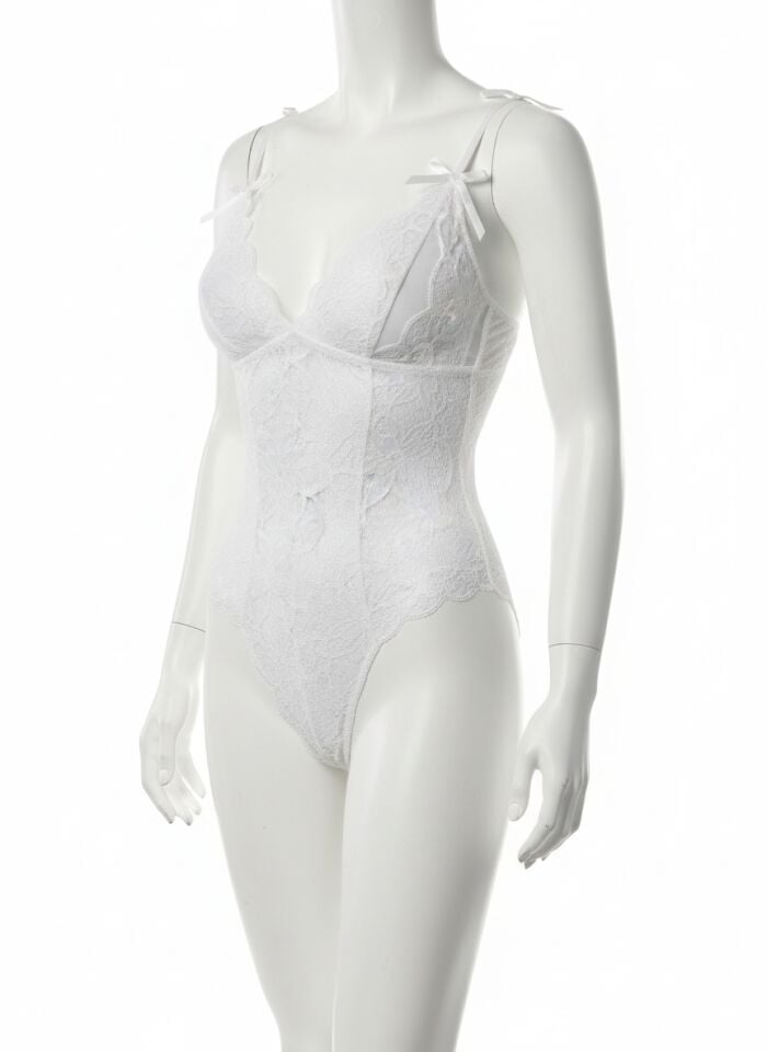 Arias Closet Özel Bölgesi Açık Göğüs Detaylı Beyaz Fantezi Body