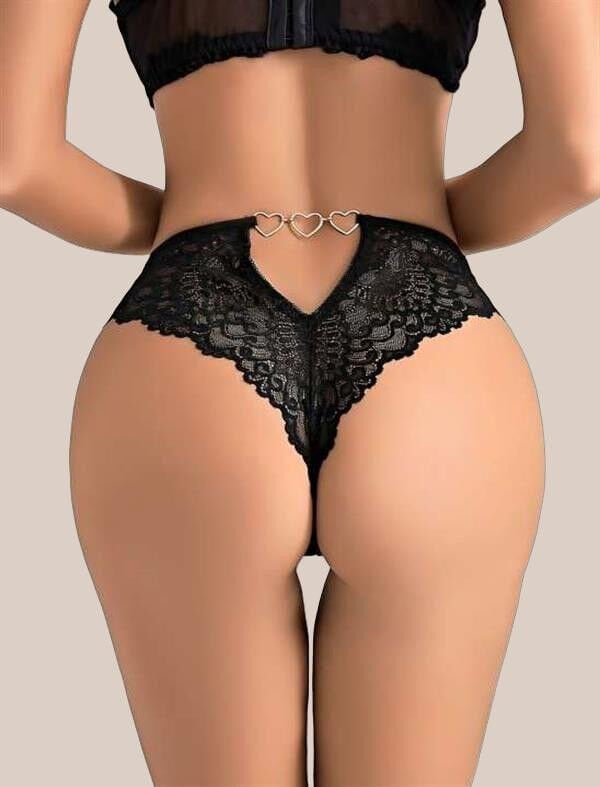Arias Closet Siyah Dantel İşlemeli Arkası Kalp Detaylı Fantezi String Tanga