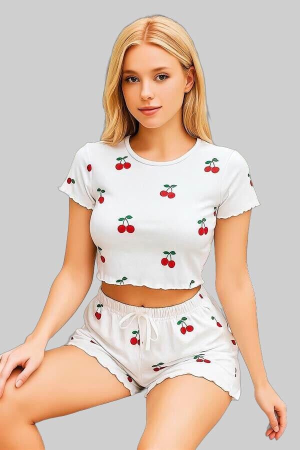 Arias Closet Beyaz Üstüne Kiraz Desenli Şortlu Pijama Takımı