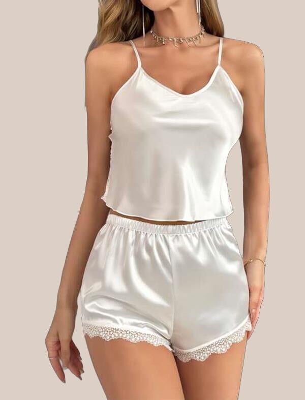 Arias Closet Beyaz Dantel İşlemeli İnce Askılı Saten Şortlu Takım