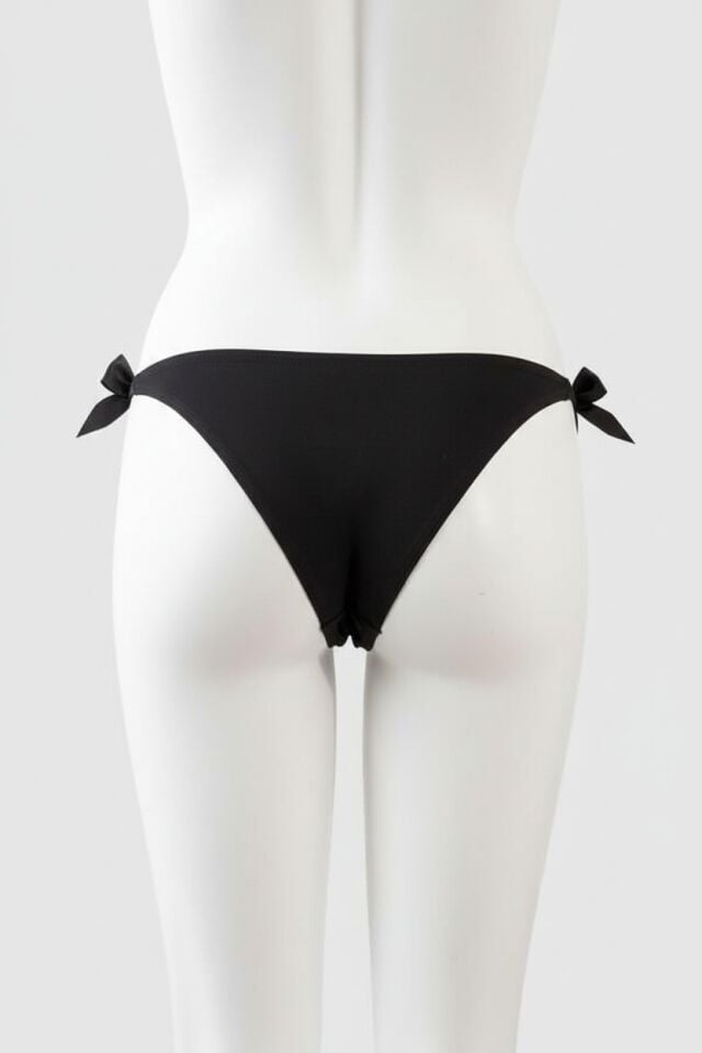 Siyah Kurdelalı İpli Şık Fantezi Külot