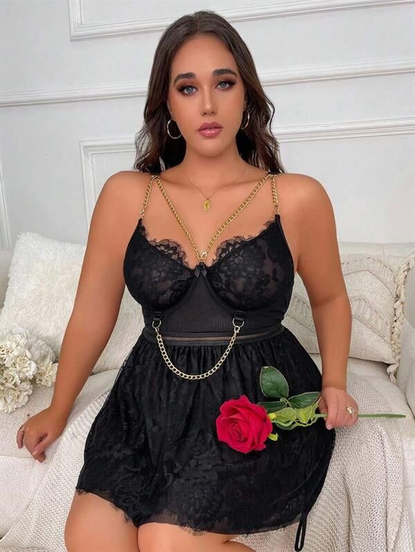Arias Closet Özel Tasarım Büyük Beden Fantezi Zincir Detaylı Dantelli Gecelik
