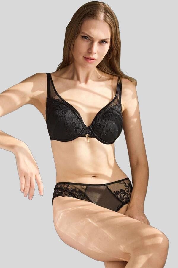 Kadın Sütyen ve Slip Takım