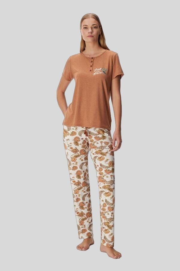 Kadın T-Shirt ve Pantolon Takım