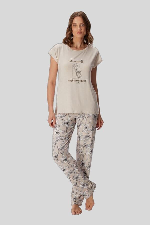 Kadın T-Shirt ve Pantolon Takım