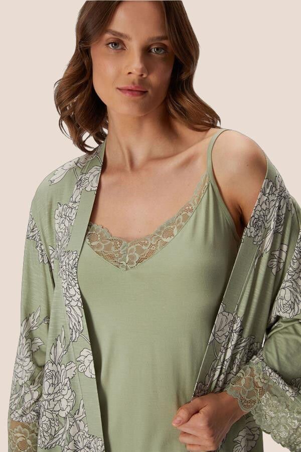 Kadın Sabahlık, Atlet ve Pantolon Takım