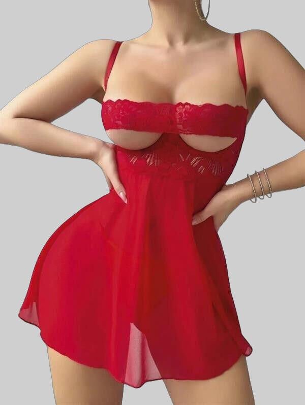 Kırmızı Dantel İşlemeli Göğüs Dekolteli Fantezi String Tül Gecelik Takımı