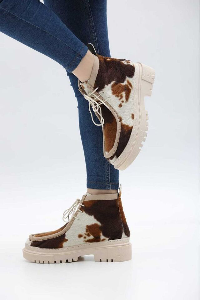 Kadın Süet Kahverengi Beyaz Desenli Bot