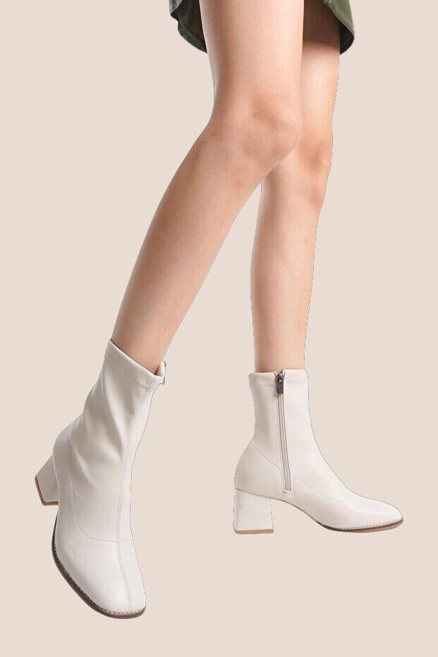 Streç Bilekli Fermuarlı Küt Kalıp Topuklu Bej Deri Kadın Bot