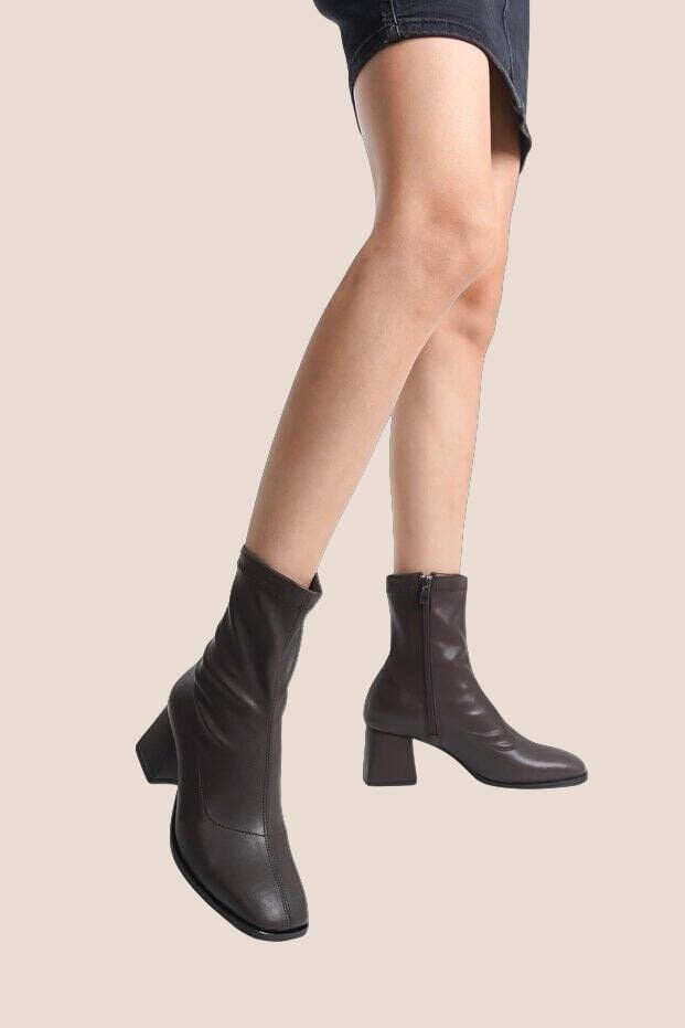 Streç Bilekli Fermuarlı Küt Kalıp Topuklu Kahverengi Deri Kadın Bot