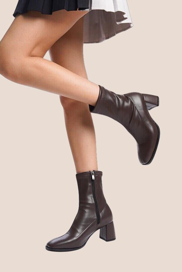 Streç Bilekli Fermuarlı Küt Kalıp Topuklu Kahverengi Deri Kadın Bot