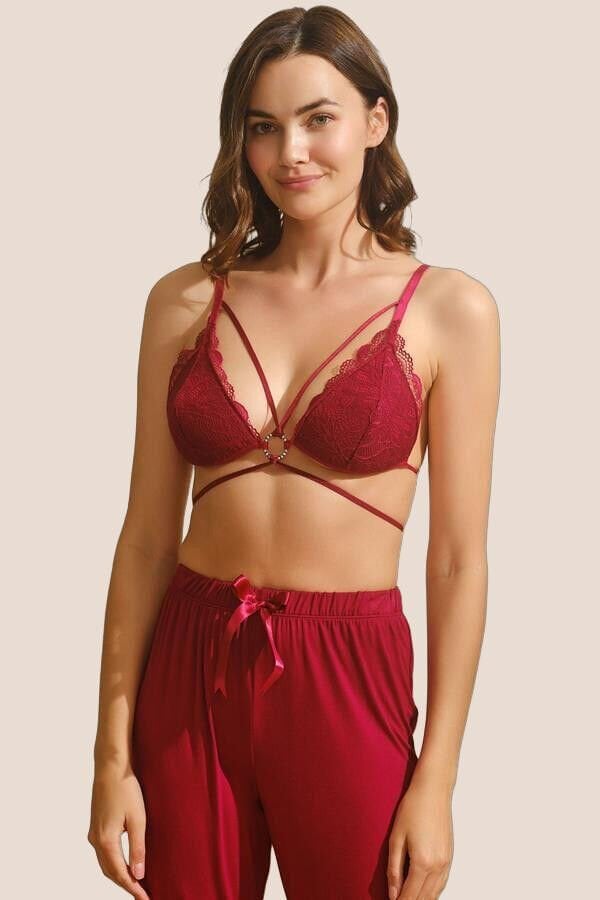 Arias Closet Viskon Dantelli Sabahlık Yaka Detaylı Sırt Dekolteli Bustiyer Sütyen ve Pantolon Pijama 3'lü Takım