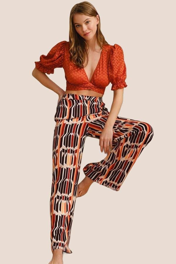 Arias Closet Kısa Yarım Kol V Yaka Geometrik Yazlık Kurdela Şerit Detaylı Pijama Takımı