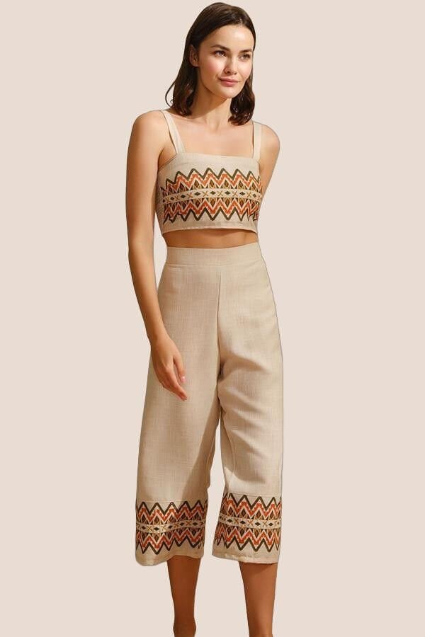 Kalın Askılı Oyuk U Yaka Geometrik Yazlık Uzun Nakış Detaylı Pijama Takımı