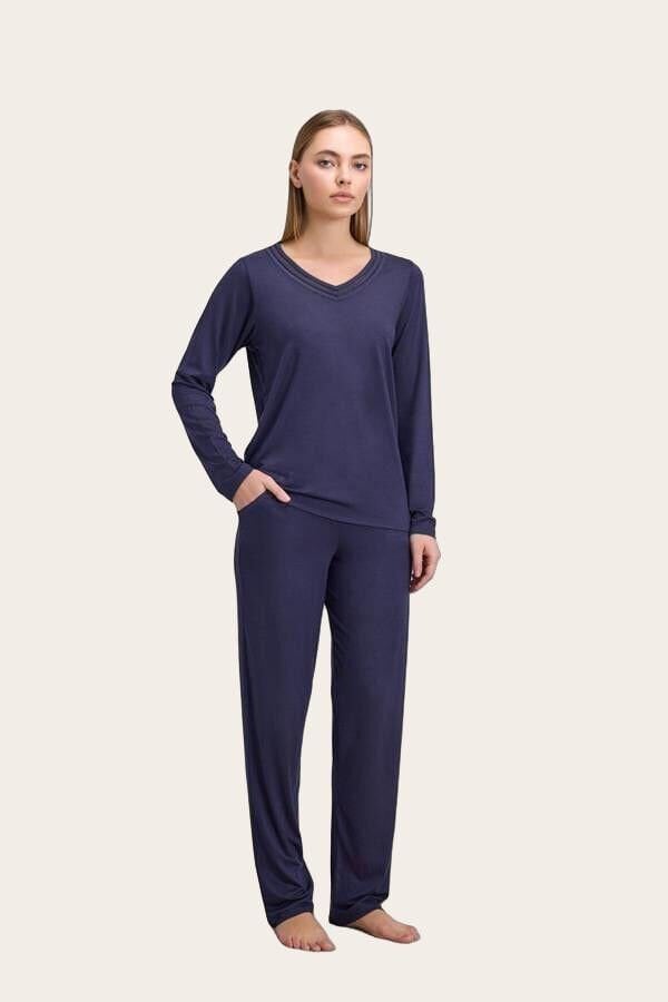 Kadın Uzun Kol T-Shirt ve Pantolon Takım