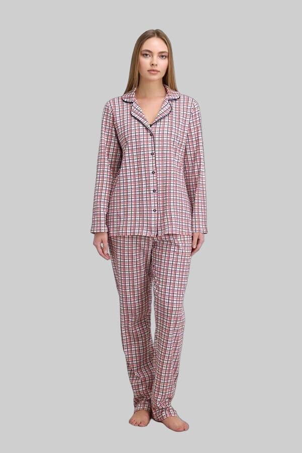 Pamuklu Uzun Kol Düğmeli Gömlek ve Ekose Pantolon Pijama Takımı