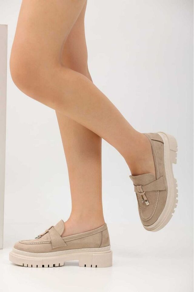 Günlük Kadın Krem Ayakkabı