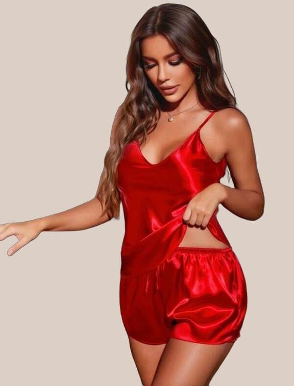 Arias Closet İnce Askılı Kırmızı Saten Şortlu Takım