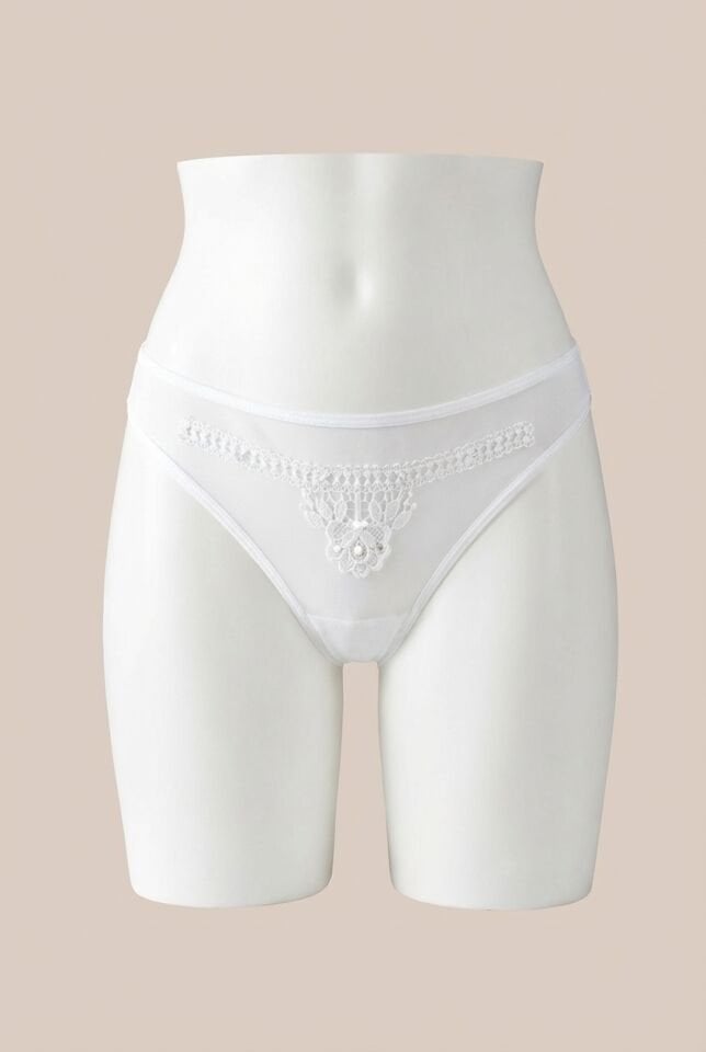 Beyaz Nakış Desenli Taşlı Fantezi Tanga String