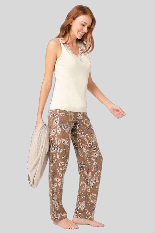 Kalın Askılı V Yaka Viskon Çiçek Desenli Kışlık Örme Normal Bel Düğmeli Dantel Detaylı Pijama Takımı Sabahlık