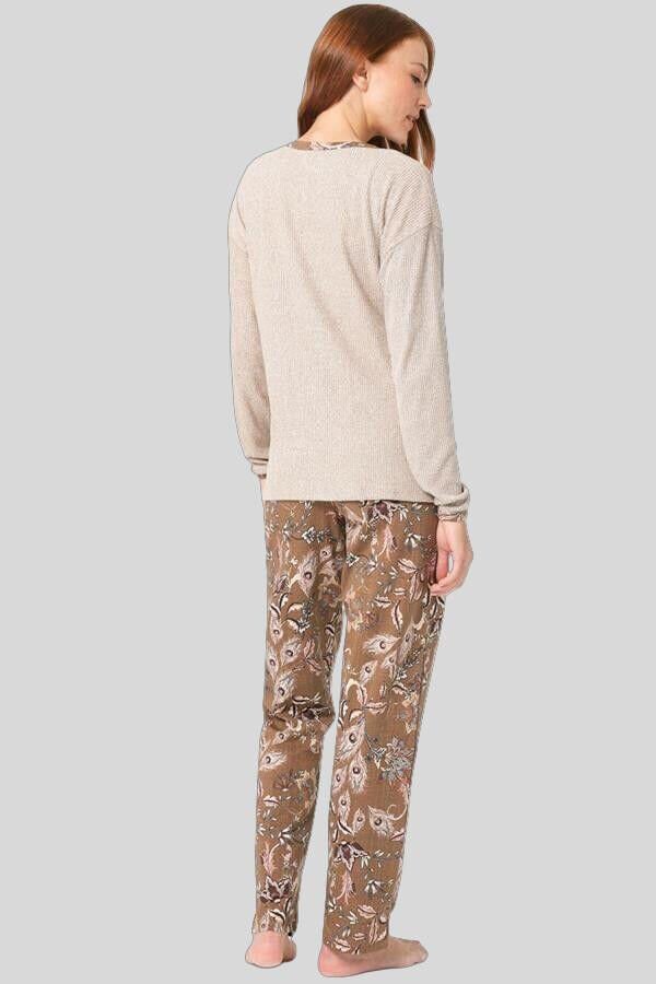 Kalın Askılı V Yaka Viskon Çiçek Desenli Kışlık Örme Normal Bel Düğmeli Dantel Detaylı Pijama Takımı Sabahlık