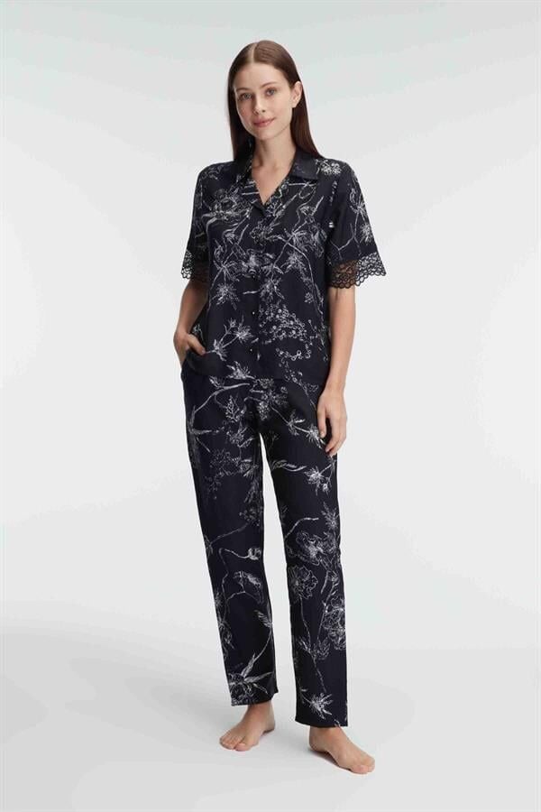 Arias Closet Yarım Kollu V Yaka Kadın Viskon Çiçek Desenli Yazlık Dokuma Dantel Detaylı Pijama Takımı