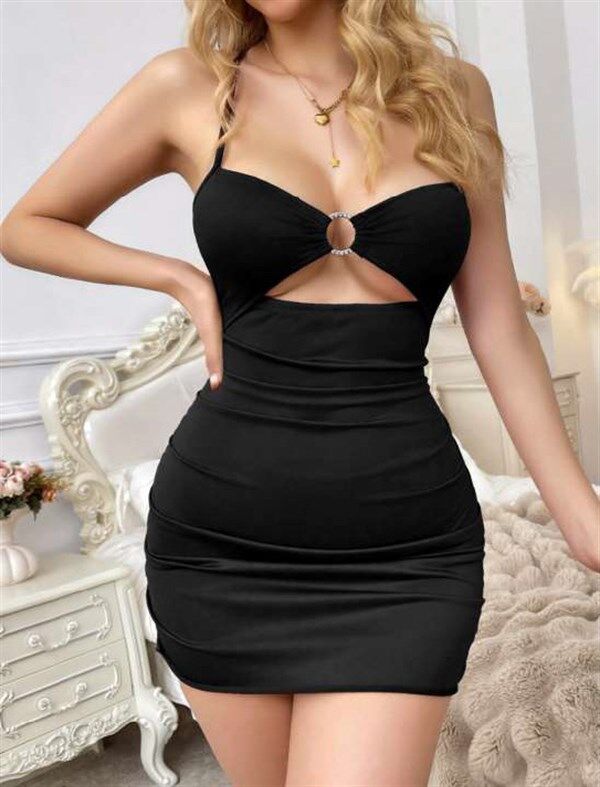 Arias Closet Özel Şık Tasarım Siyah Göğüs Dekolteli Mini Club Elbisesi